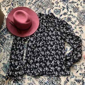 Stylish black and white top